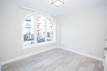 Rented by NY Space Finders Inc.