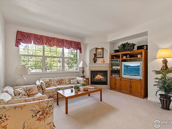 4th image of 1881 Indian Hills Cir
