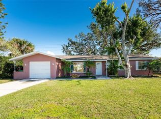 87 Annapolis Ln, Rotonda West, FL 33947
