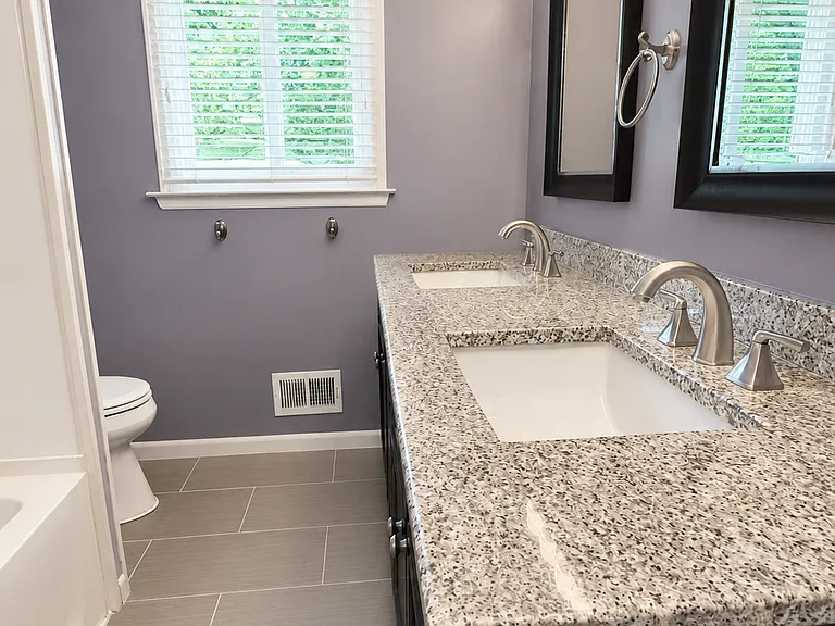 1210 Kenilworth Pl — Photo 10
