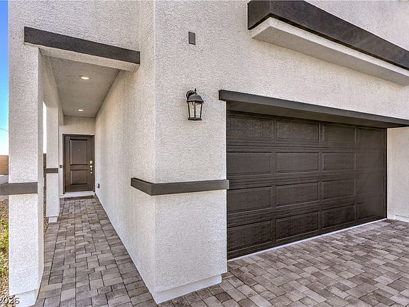 3rd image of 9604 Meranto Ave