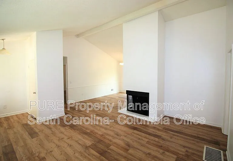 206 Grantham Rd — Photo 8