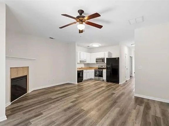 4th image of 585 Mc Williams Rd SE #1605