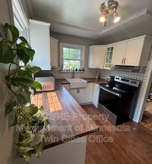2616 Utica Ave S — Photo 8