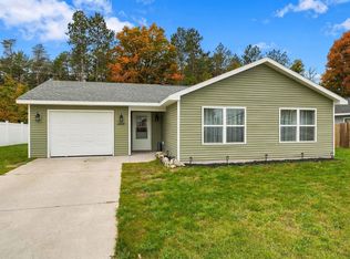 2020 Woodside Trail Ct, Traverse City, MI 49685