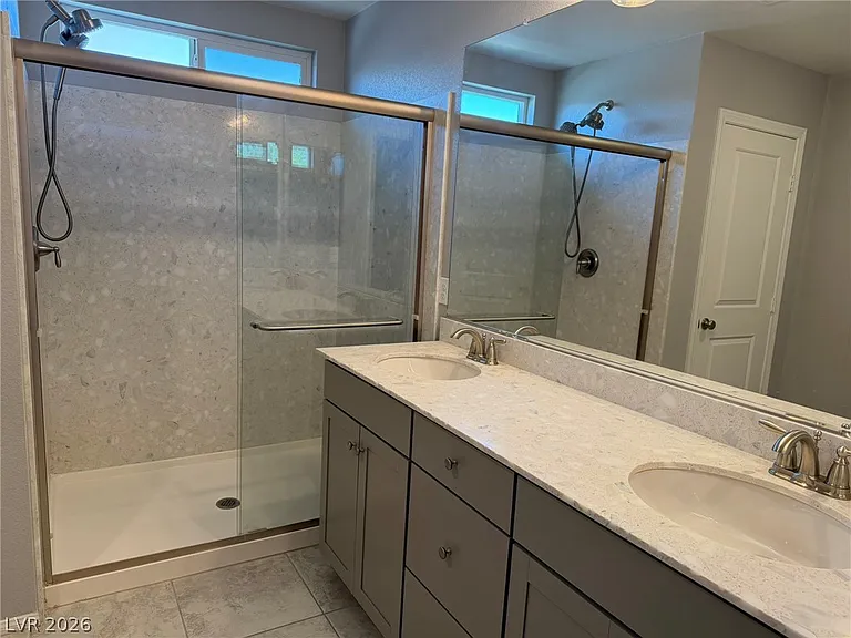 3025 Gravino Ave — Photo 23