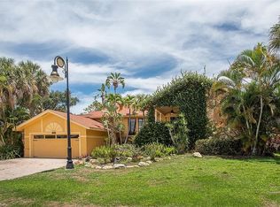 425 Germain Ave, Naples, FL 34108