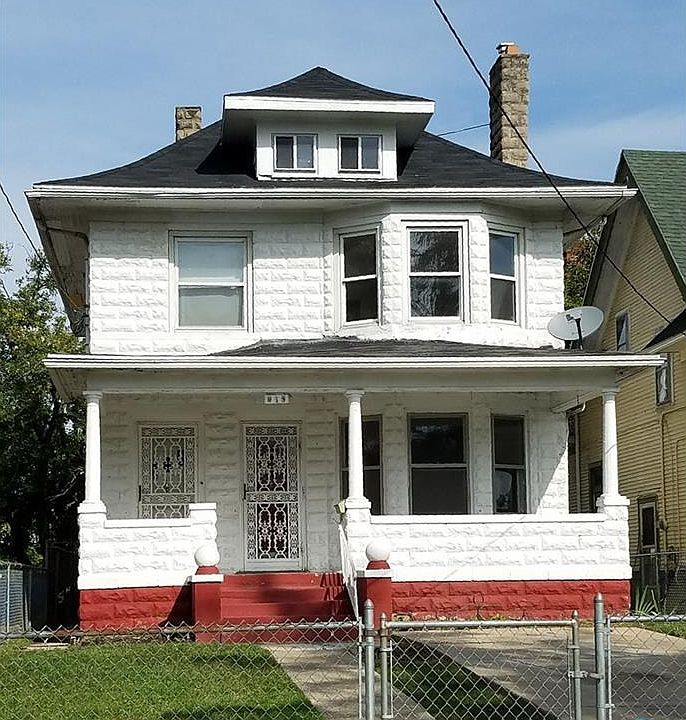 1st image of 918 W Woodruff Ave