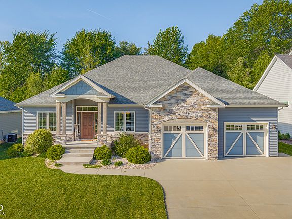 5th image of 3764 Maple Ridge Dr