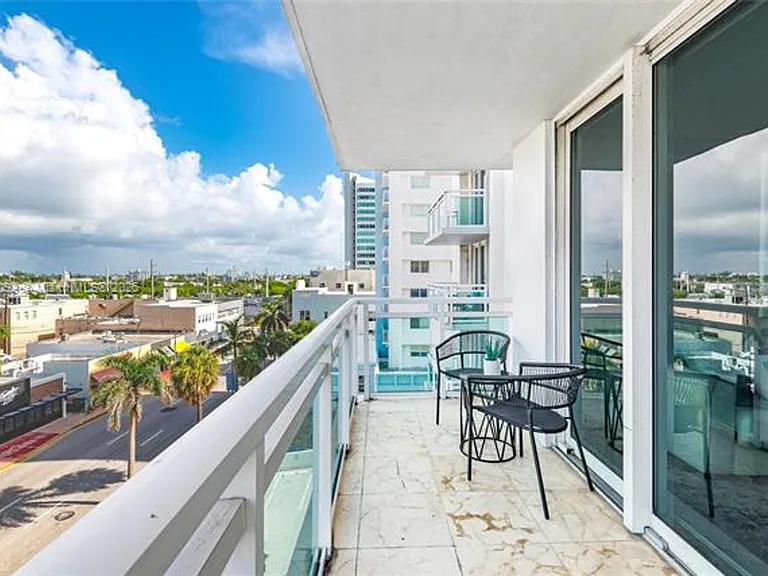 6917 Collins Avenue Cu #720 — Photo 31