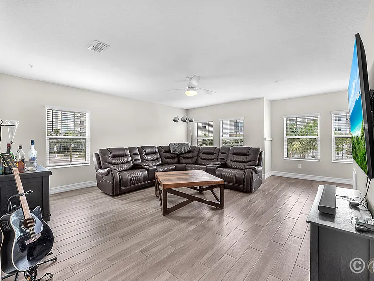 5351 Bridge St #16 — Photo 19