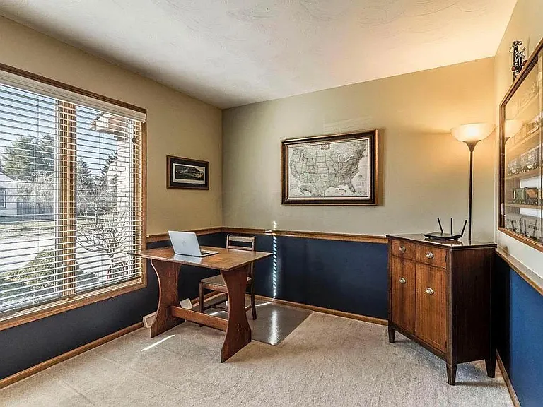 5568 Whimpstone Ct — Photo 12