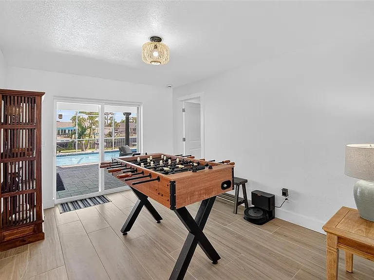 6337 Cocoa Ln — Photo 9