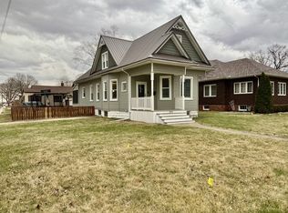 2633 6th St, Peru, IL 61354