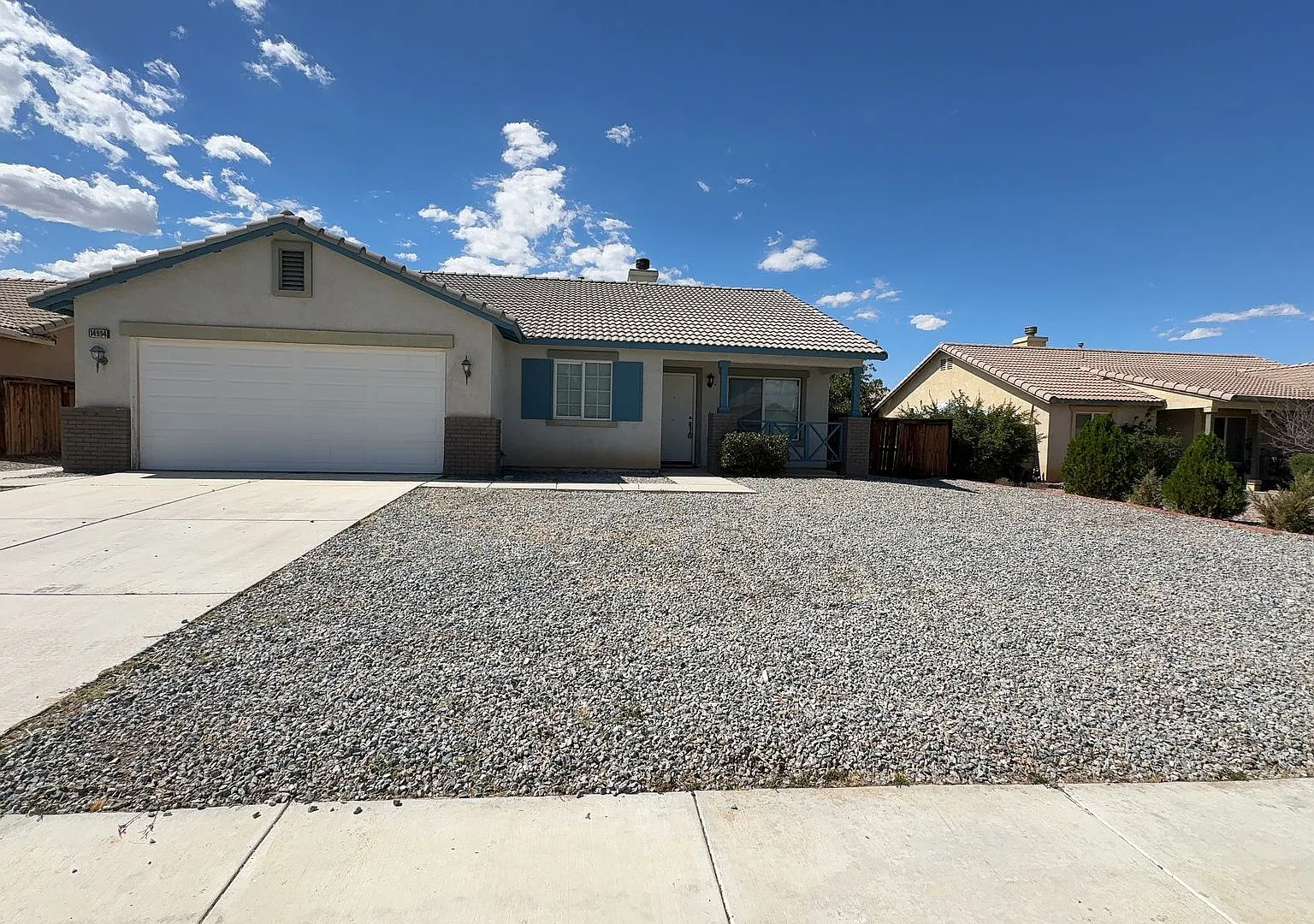 3 Bedroom Adelanto Home — Photo 1