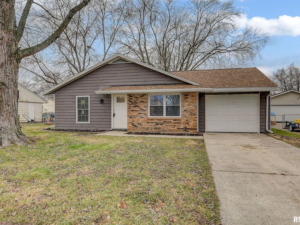 1st image of 2077 Stonehenge Rd