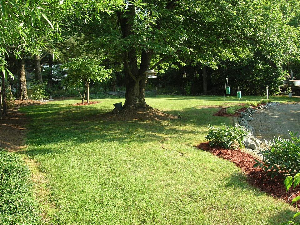 2nd image of 5529 Merle Dr