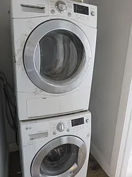 Rented by Rennit Inc.