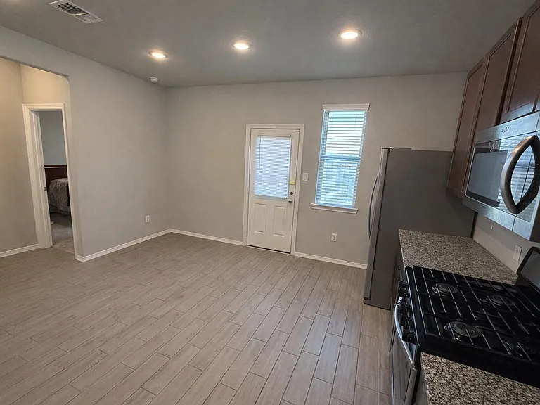 20023 Tuft Canyon Ct — Photo 8