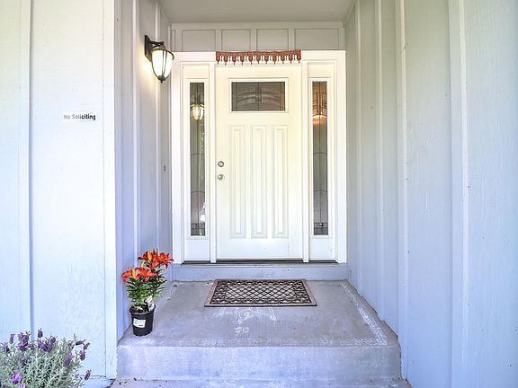 5th image of 5384 Pecan Blossom Dr