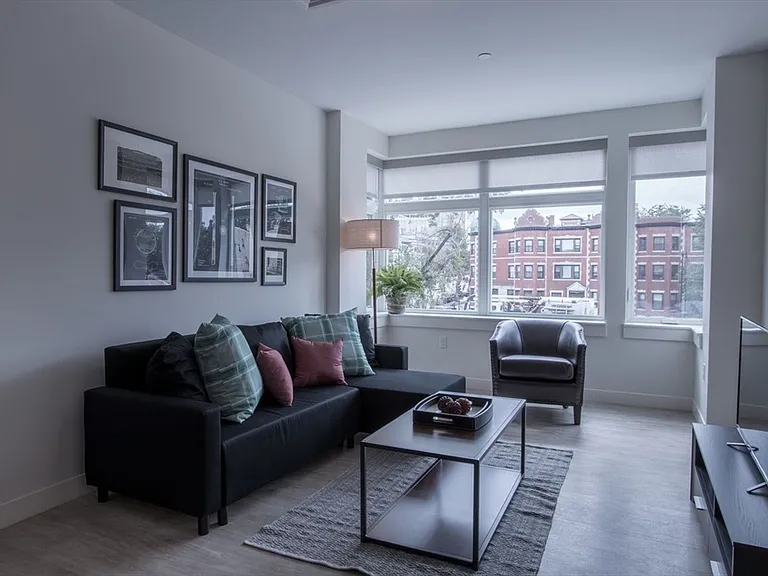 900 Beacon St #403 — Photo 2