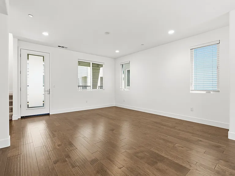 1475 Latitudes Way — Photo 17