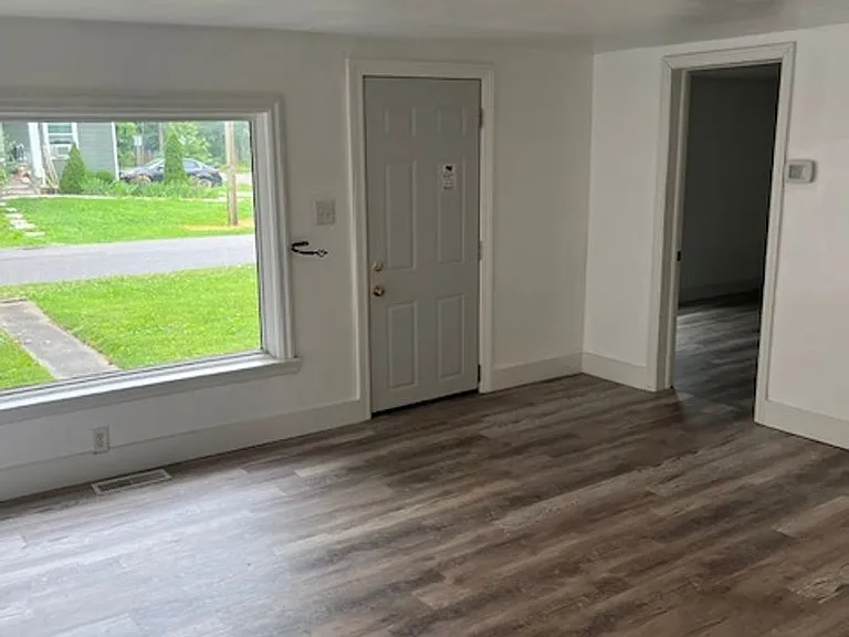 2428 S Madison St — Photo 18