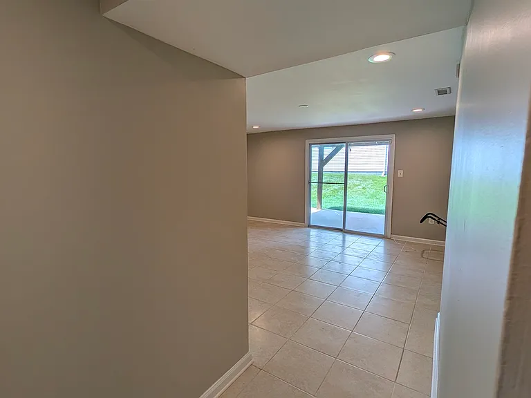 1722 Winding Brook Way — Photo 27