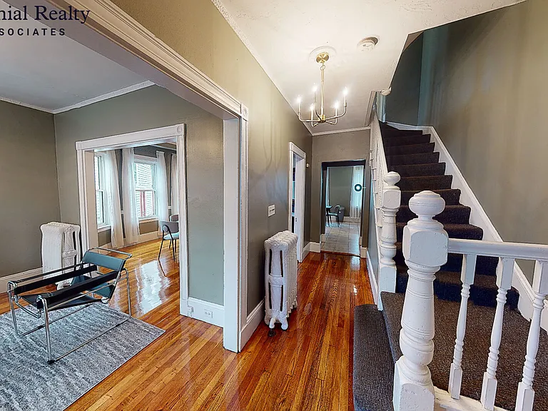 4 Haskell St #1 — Photo 5
