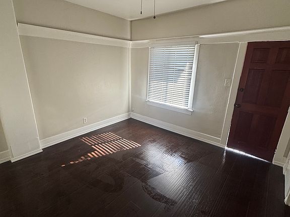 2nd image of 1519 Obispo Ave
