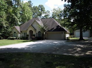 902 Winchester Bnd, Huffman, TX 77336