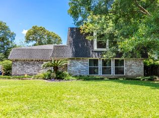1825 Limerick Dr, Vidor, TX 77662
