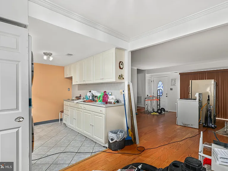 609 Jefferson St #18 — Photo 18