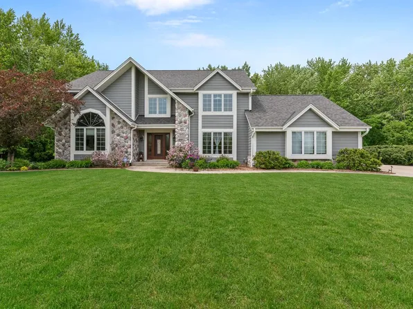 W153N10851 Honeysuckle LANE, Germantown, WI 53022