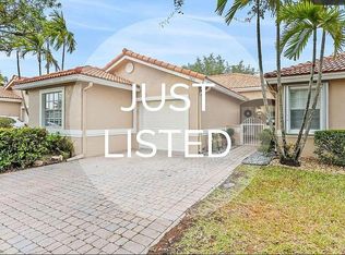 565 NW 129th Way, Pembroke Pines, FL 33028