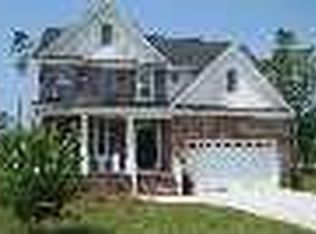 404 Meadowland Cir, Maple Hill, NC 28454