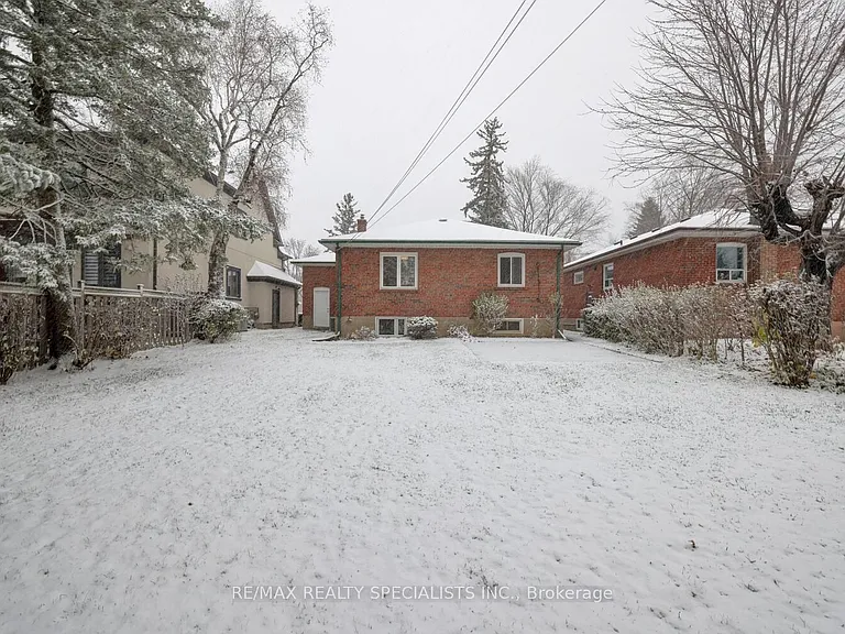43 Firwood Cres — Photo 19
