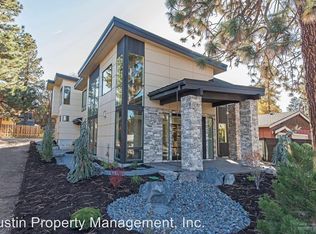 1215 NW Fresno Ave #2, Bend, OR 97703