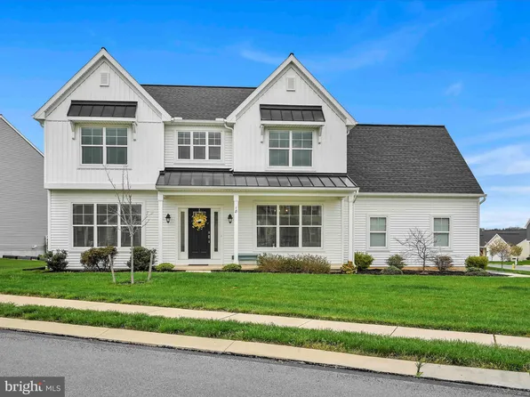 18 Wren Dr #L-0068, Lebanon, PA 17042