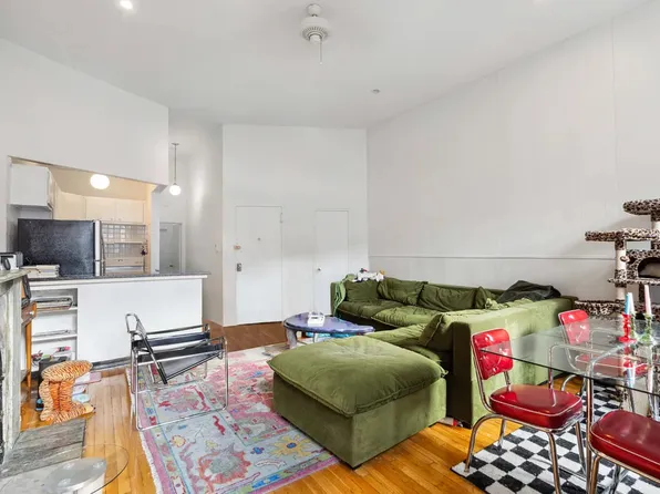 212 East 11th Street image 1 of 7
