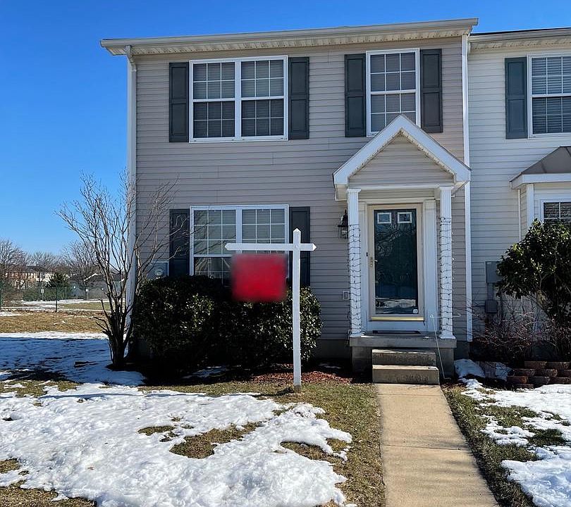 1st image of 201 Copperfield Ln