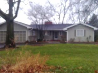 841 S Plainfield Rd, Naperville, IL 60540