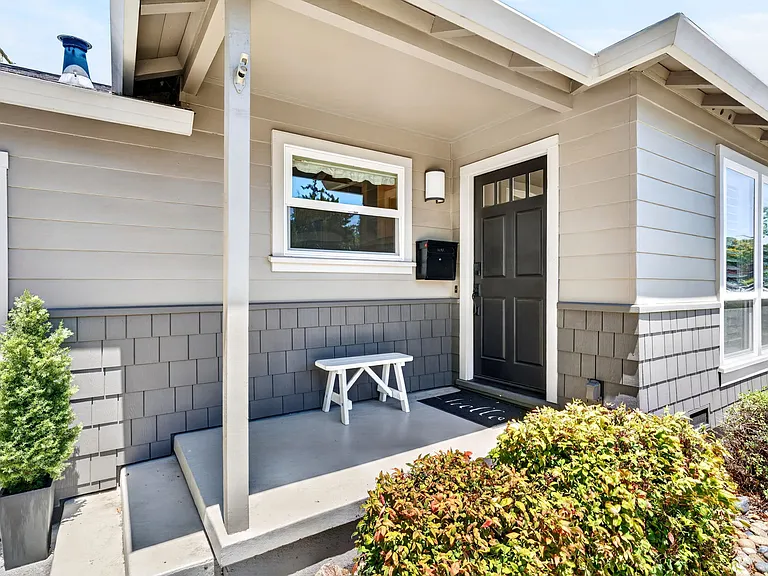 2613 Village Side Dr — Photo 3