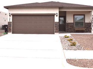 1083 Nickel Hill Ave, Santa Teresa, NM 88008