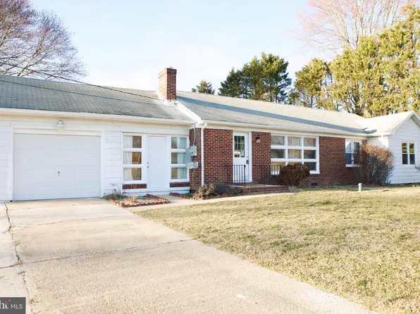 2643 McKee Rd, Dover, DE 19904
