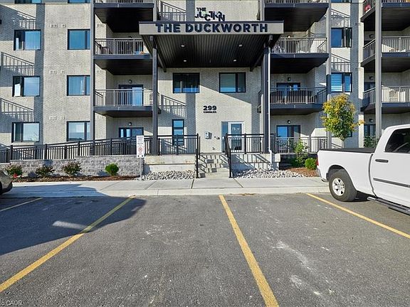 2nd image of 299 Cundles Rd E #306