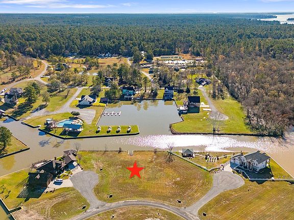 2nd image of 5 Island Point Lot 5-6