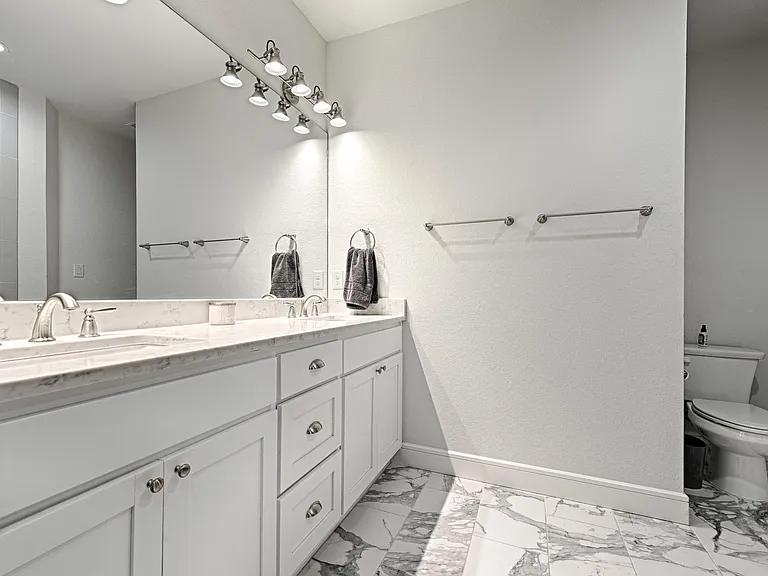 5089 Gaston Ave — Photo 15