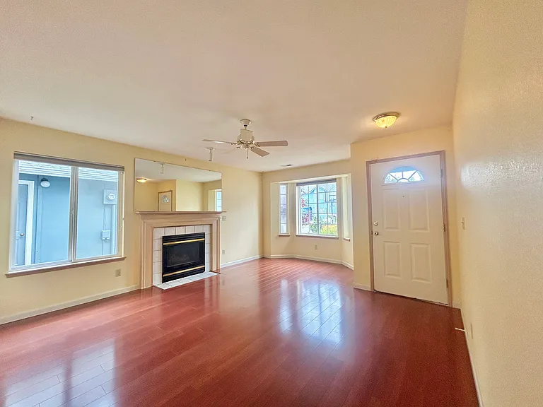 2617 Firland St SW — Photo 6
