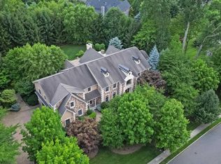 27 Bradley Ln, Montvale, NJ 07645